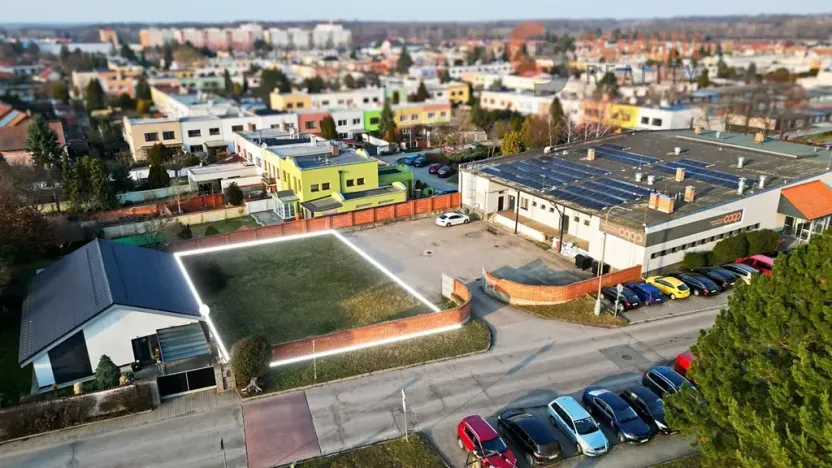 Pronájem komerčního pozemku, Břeclav, Nádražní, 500 m2