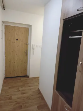 Pronájem bytu 1+1, Rokycany - Nové Město, Mládežníků, 35 m2