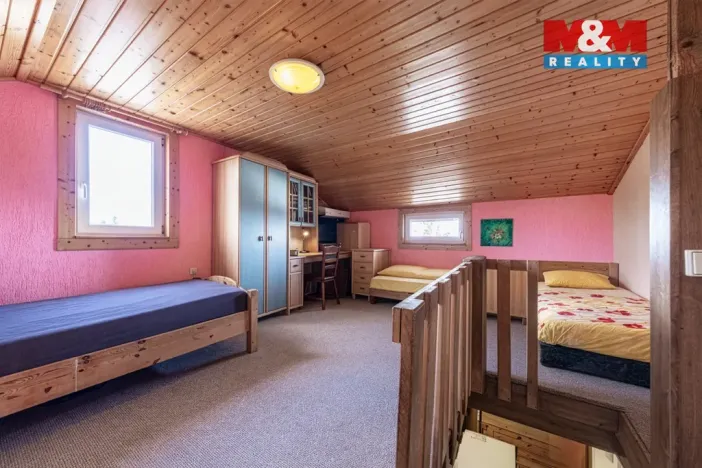 Prodej rodinného domu, Blatno - Mezihoří, 384 m2