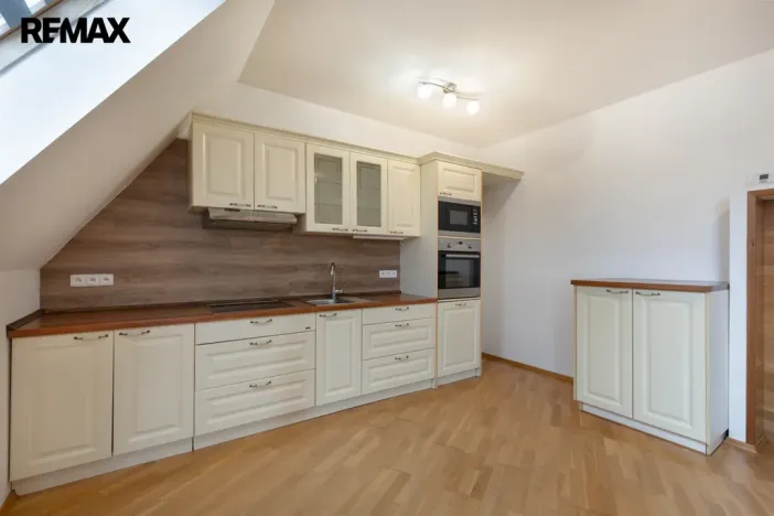 Pronájem bytu 2+kk, Litvínov - Chudeřín, Chudeřínská, 80 m2