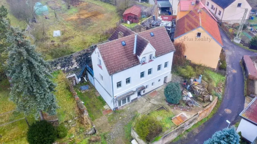 Prodej vícegeneračního domu, Ústí nad Labem - Sebuzín, 180 m2