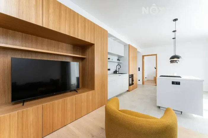 Pronájem bytu 3+kk, Benecko, 74 m2