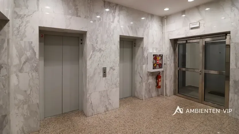 Pronájem bytu 1+kk, Brno, Kobližná, 52 m2