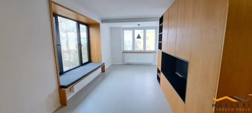 Pronájem bytu 2+kk, Jihlava, Pavlovova, 54 m2