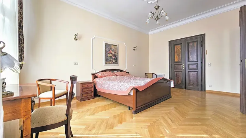 Prodej bytu 3+1, Praha - Malá Strana, Petřínská, 102 m2