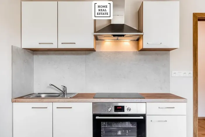 Pronájem bytu 1+kk, Mariánské Lázně, třída Vítězství, 22 m2