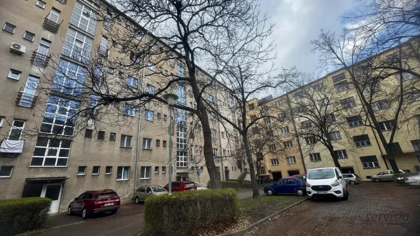 Prodej bytu 3+1, Pardubice - Zelené Předměstí, Sladkovského, 77 m2