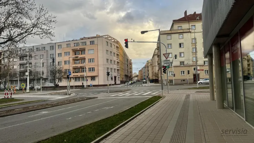 Prodej bytu 3+1, Pardubice - Zelené Předměstí, Sladkovského, 77 m2