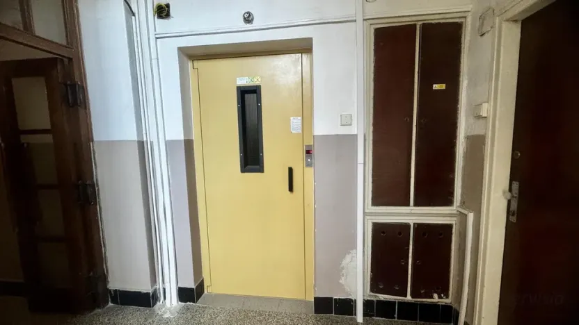 Prodej bytu 3+1, Pardubice - Zelené Předměstí, Sladkovského, 77 m2