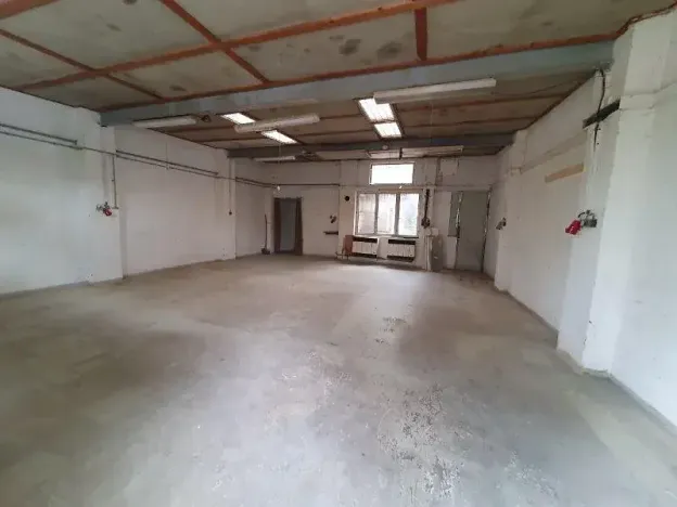Pronájem garáže, Jihlava, U Větrníku, 100 m2