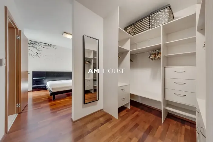 Pronájem bytu 2+kk, Praha - Žižkov, Ke kapslovně, 72 m2