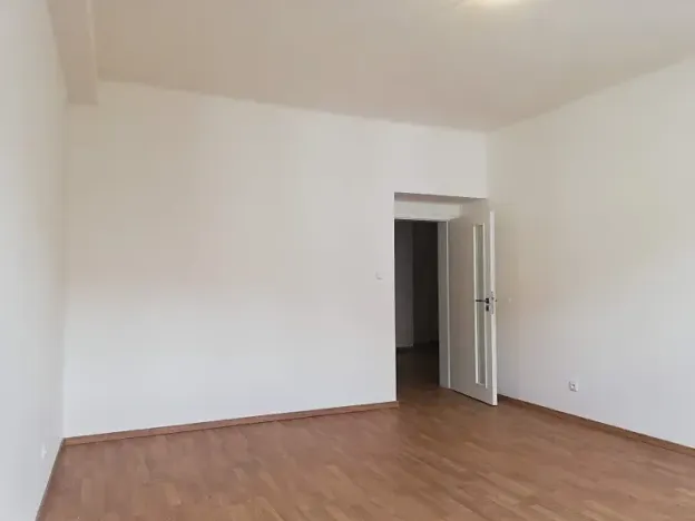 Pronájem bytu 2+1, Praha - Žižkov, Roháčova, 80 m2