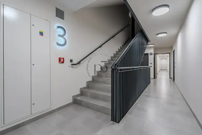 Pronájem bytu 2+kk, Praha - Prosek, Čakovická, 43 m2