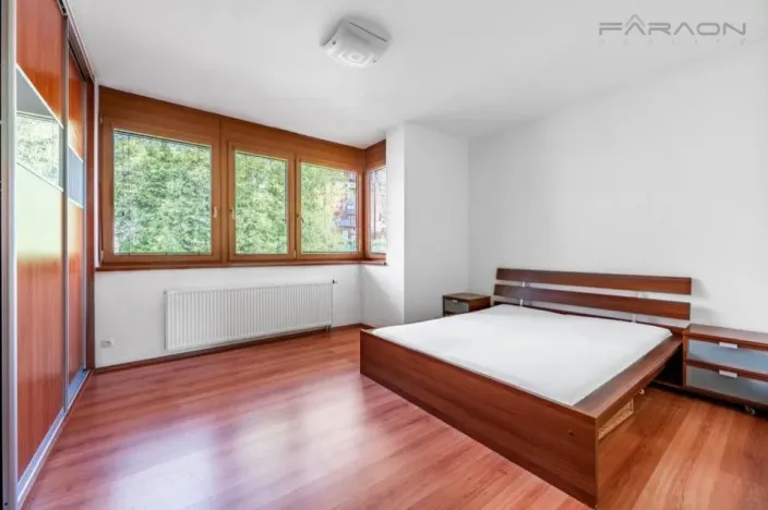 Pronájem bytu 2+1, Praha - Smíchov, Na Císařce, 81 m2