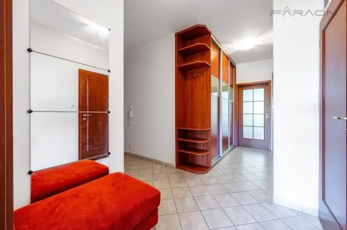 Pronájem bytu 2+1, Praha - Smíchov, Na Císařce, 81 m2