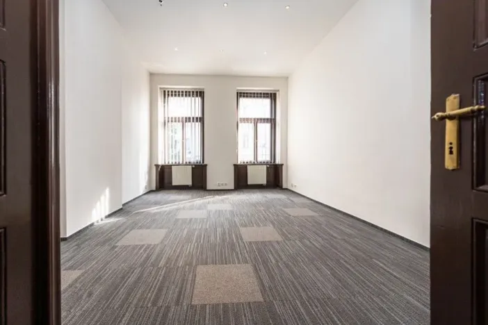 Pronájem kanceláře, Praha - Nové Město, Na struze, 212 m2