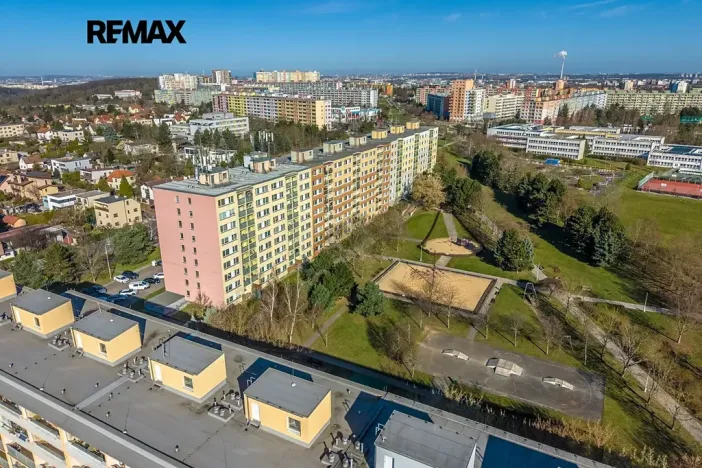 Prodej bytu 3+kk, Praha - Petrovice, Rezlerova, 65 m2