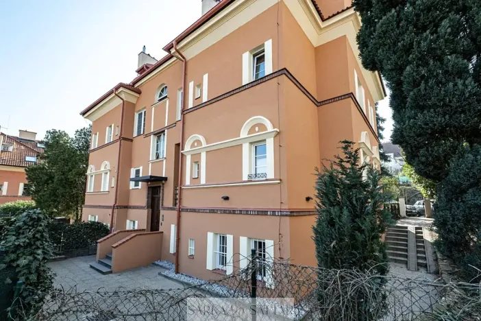 Prodej bytu 3+kk, Praha - Košíře, Před Cibulkami, 74 m2