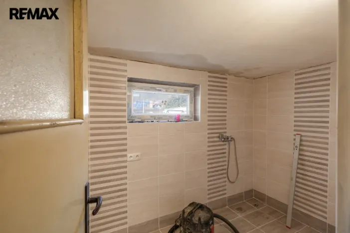 Prodej rodinného domu, Lom, Podkrušnohorská, 220 m2