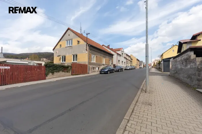 Prodej rodinného domu, Lom, Podkrušnohorská, 220 m2
