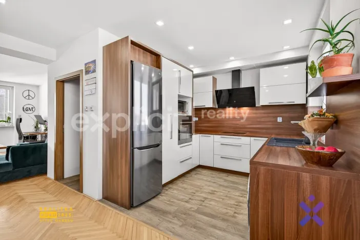 Prodej bytu 3+1, Bojkovice, Bezručova čtvrť, 84 m2