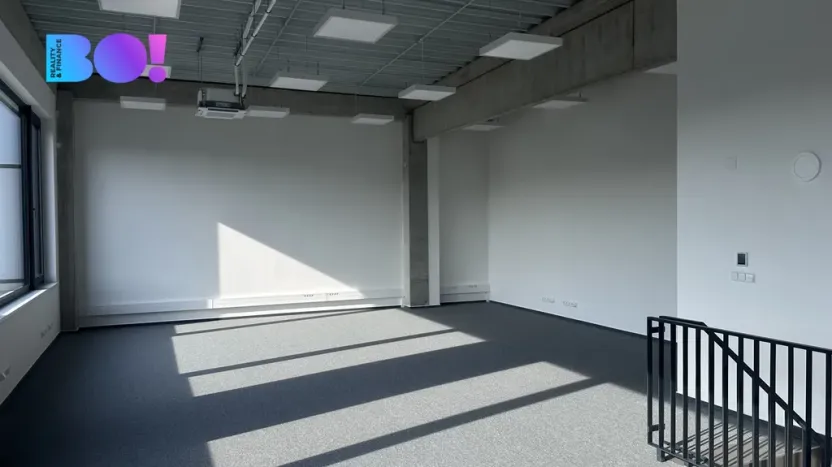 Pronájem obchodního prostoru, Brno - Černovice, 439 m2