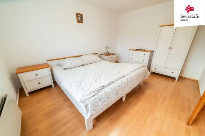 Prodej vícegeneračního domu, Vrcovice, 296 m2