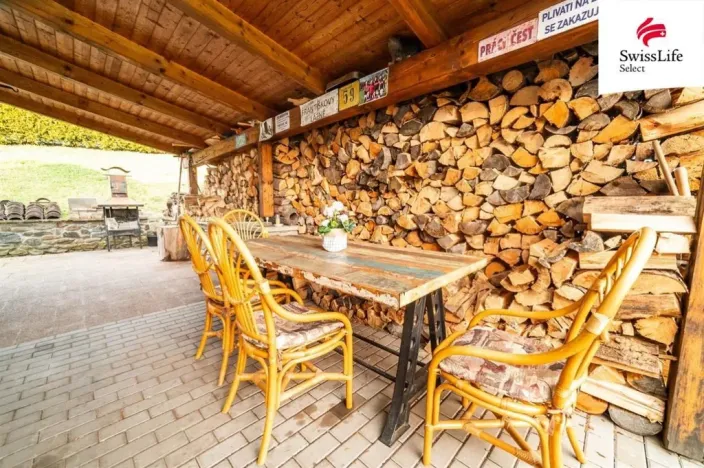 Prodej vícegeneračního domu, Vrcovice, 296 m2