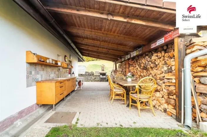 Prodej vícegeneračního domu, Vrcovice, 296 m2