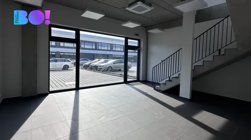 Pronájem obchodního prostoru, Brno - Černovice, 439 m2