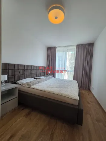 Pronájem bytu 2+kk, Praha - Břevnov, Ve Střešovičkách, 57 m2