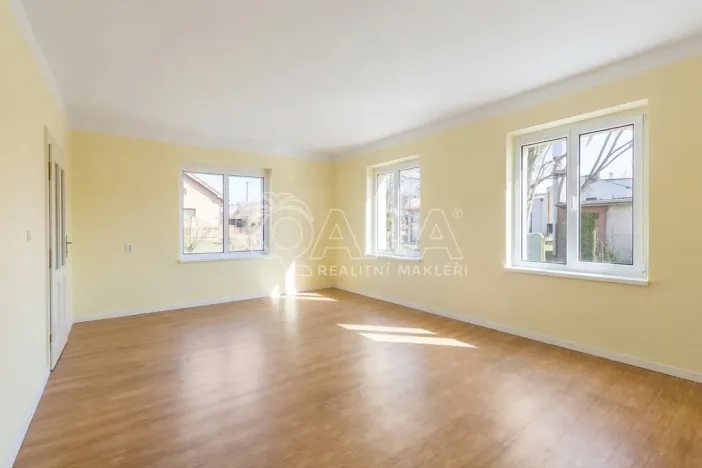 Prodej rodinného domu, Úherčice, 154 m2