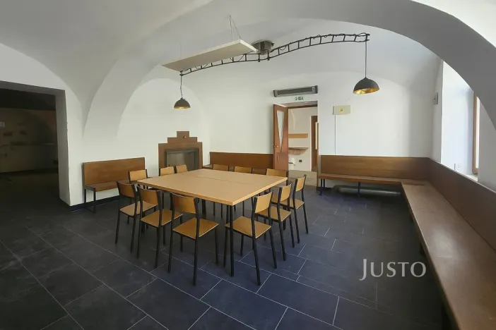 Pronájem restaurace, Písek - Vnitřní Město, V Koutě, 230 m2