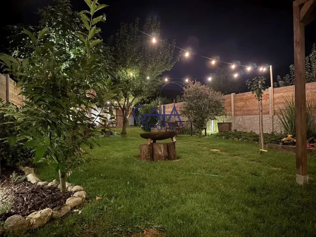 Prodej rodinného domu, Vlkoš, 162 m2