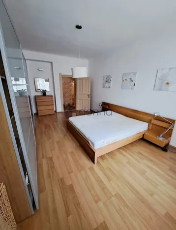 Pronájem bytu 2+kk, Praha, U Kanálky, 60 m2