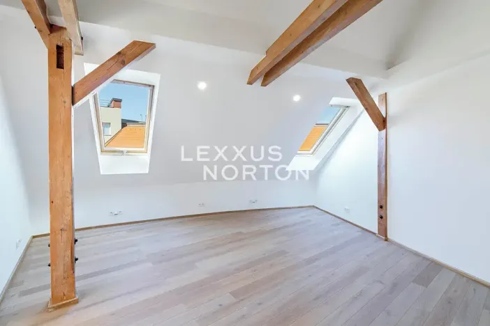 Prodej bytu 5+1, Praha - Dejvice, Buzulucká, 240 m2