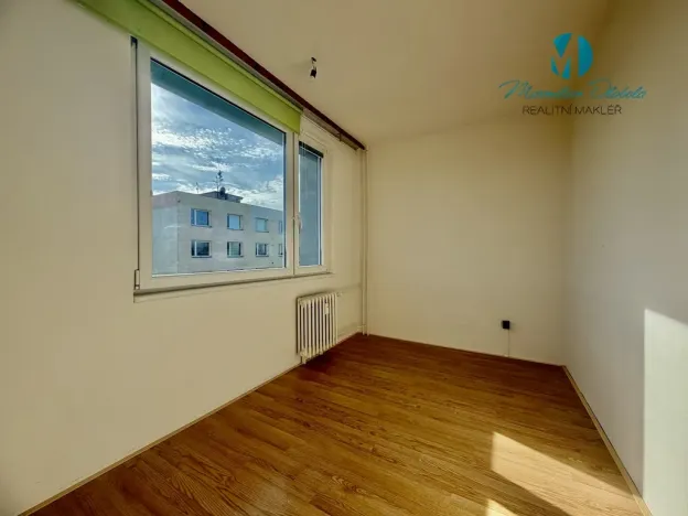 Pronájem bytu 3+1, Jaroměř, Na Obci, 59 m2