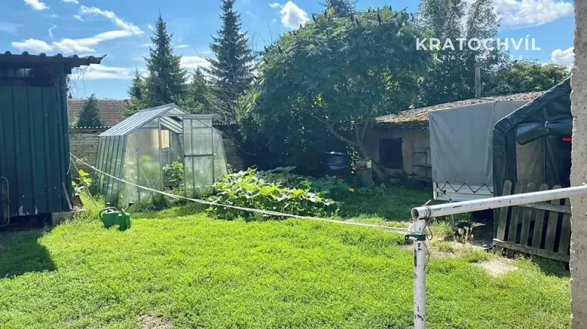 Prodej zemědělského objektu, Úmyslovice, 400 m2