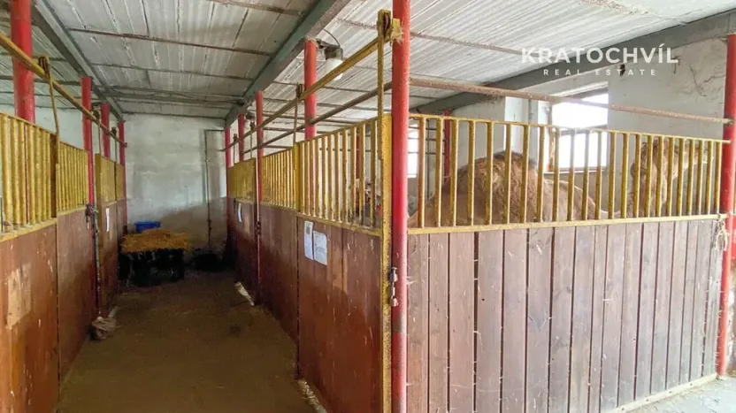 Prodej zemědělského objektu, Úmyslovice, 400 m2
