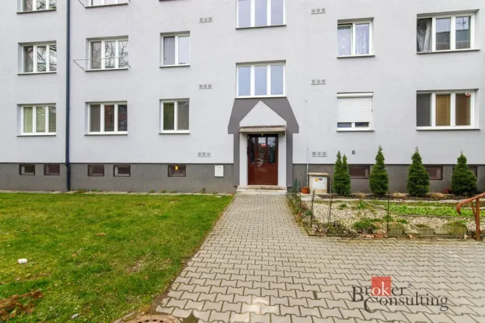 Prodej bytu 2+1, Ostrava - Poruba, Opavská, 52 m2