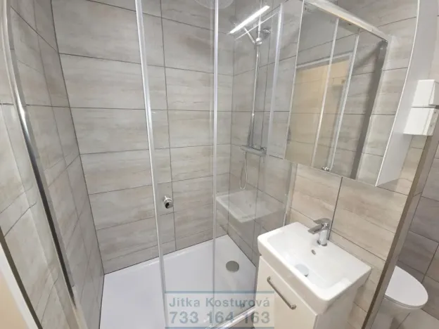 Pronájem bytu 2+1, Krnov - Pod Bezručovým vrchem, Budovatelů, 45 m2