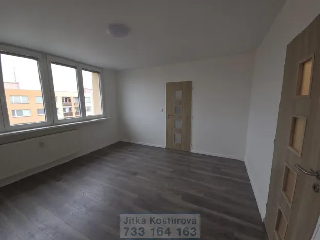 Pronájem bytu 2+1, Krnov - Pod Bezručovým vrchem, Budovatelů, 45 m2