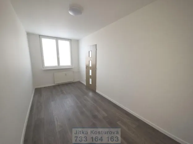 Pronájem bytu 2+1, Krnov - Pod Bezručovým vrchem, Budovatelů, 45 m2