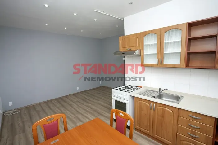 Pronájem bytu 2+kk, Plzeň, Sušická, 45 m2