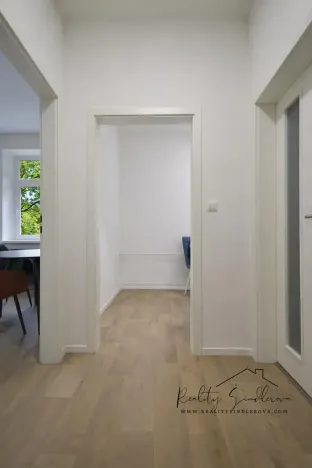 Pronájem bytu 1+1, Přerov, Husova, 29 m2