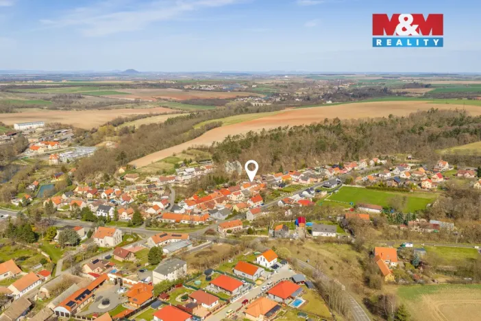 Prodej rodinného domu, Knovíz, 162 m2