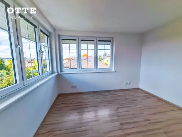 Pronájem rodinného domu, Plzeň, Rozkvetlá, 140 m2