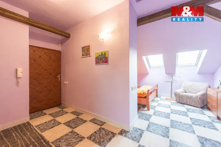 Prodej bytu 2+kk, Uherské Hradiště, Tř. Maršála Malinovského, 53 m2