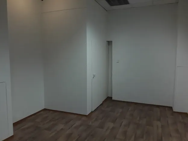 Pronájem obchodního prostoru, Pardubice, Jiřího z Poděbrad, 44 m2