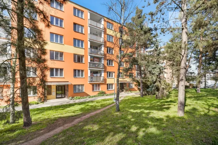 Pronájem bytu 2+1, Praha - Hostivař, Horolezecká, 52 m2